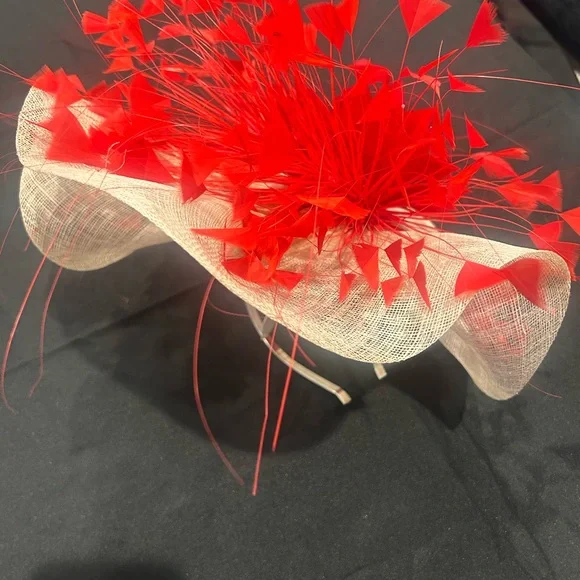Elegant Red and Cream Fascinator Elegant Bridal Hat Faux Pearl Red Cream Royal Ascot  main image 2